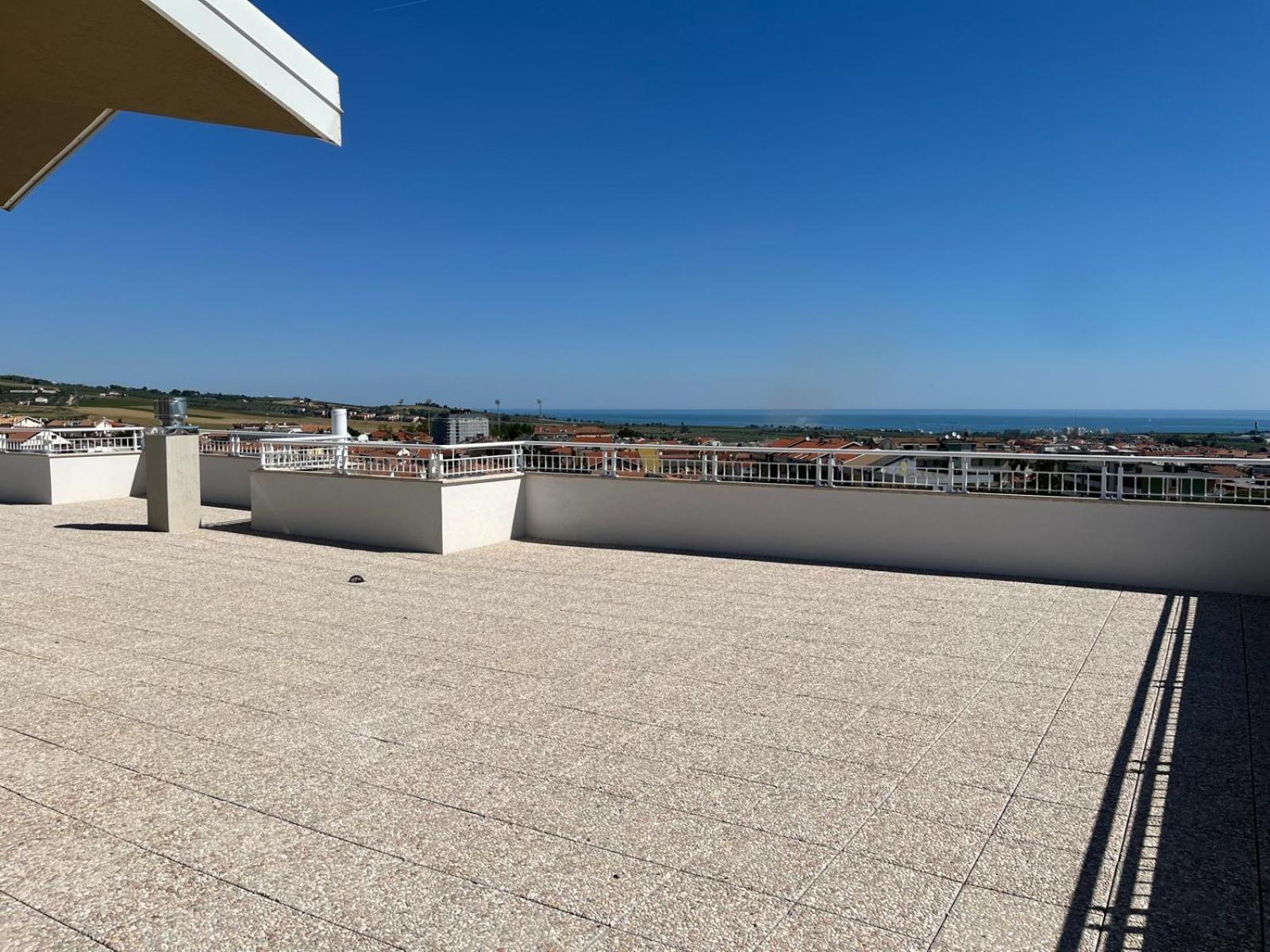 Attico Le Rose Apartment San Salvo Ngoại thất bức ảnh